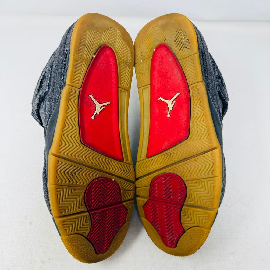 Jordan 4 Retro Levi's Black (Levi's Tag)