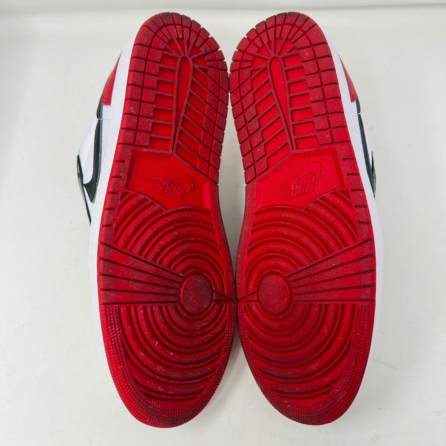 Jordan 1 Retro Low OG Black Toe (2023)
