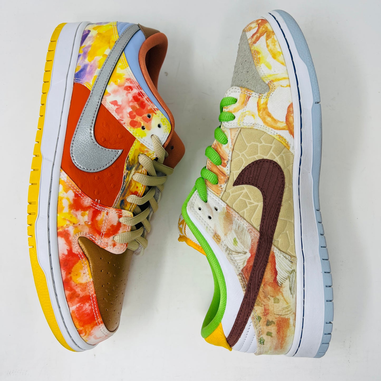 Nike SB Dunk Low Street Hawker (2021)
