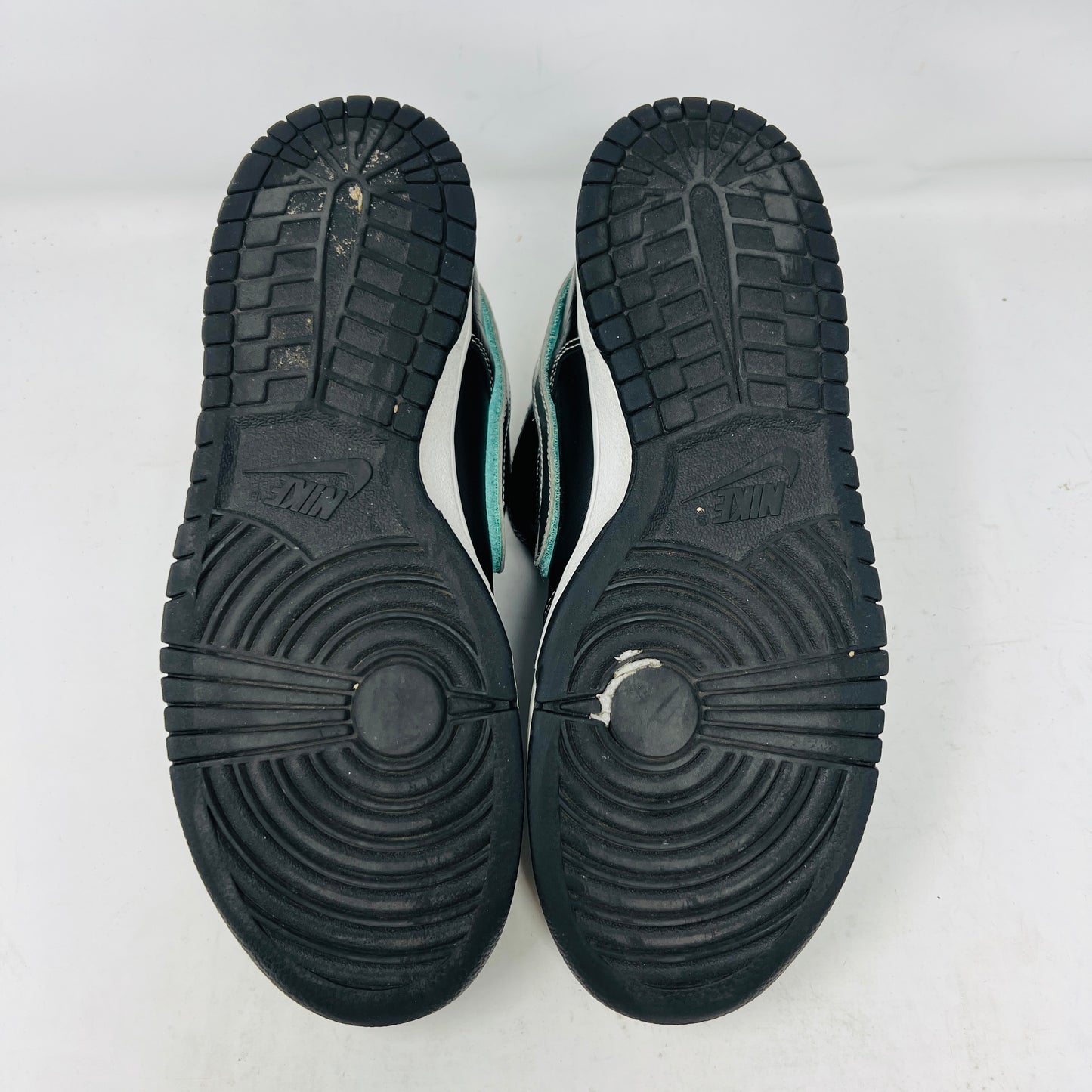 Nike SB Dunk Low Diamond Supply Co. Black Diamond