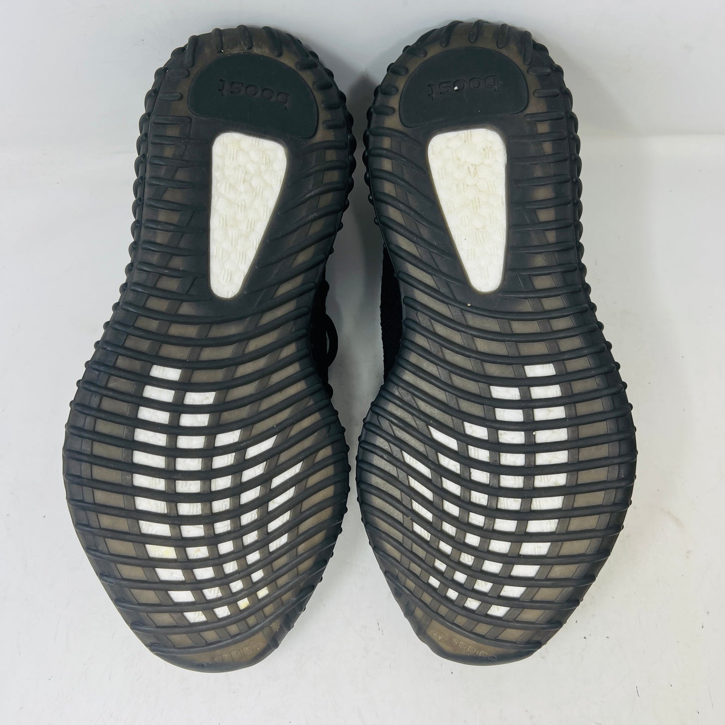 adidas Yeezy Boost 350 V2 Black Red