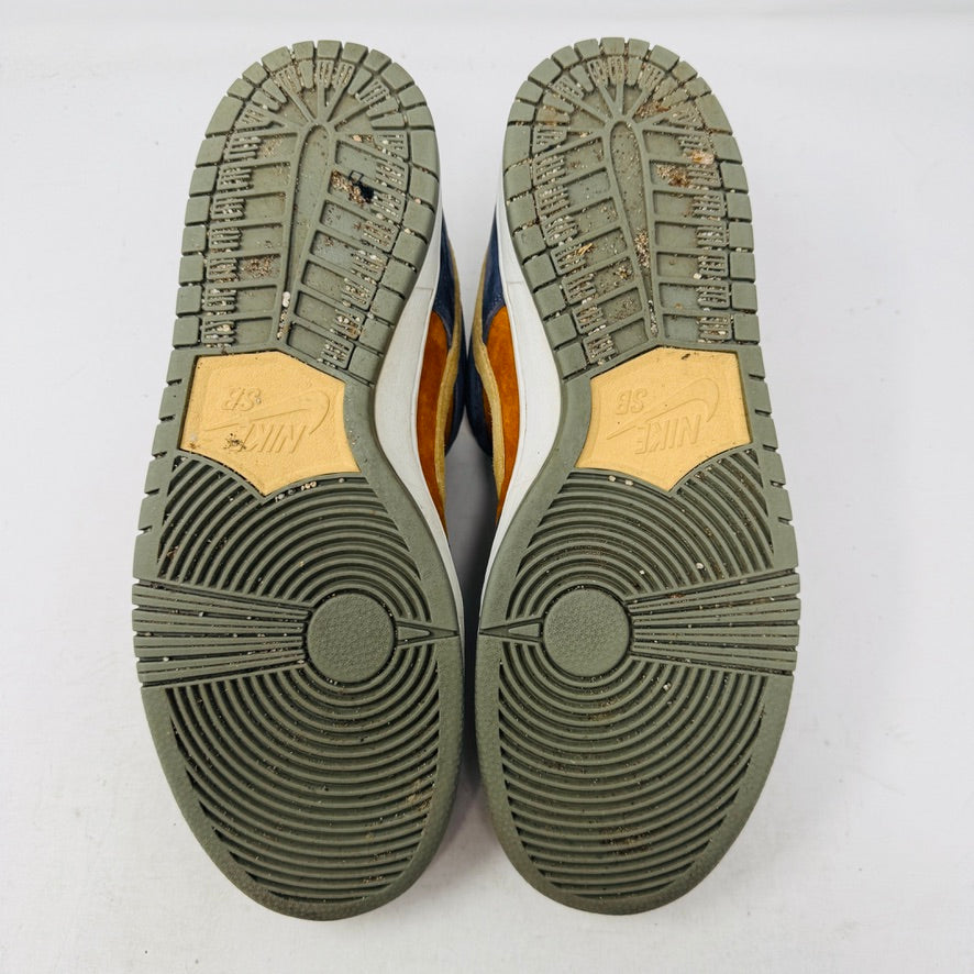 Nike SB Dunk Low Light Carbon Monarch
