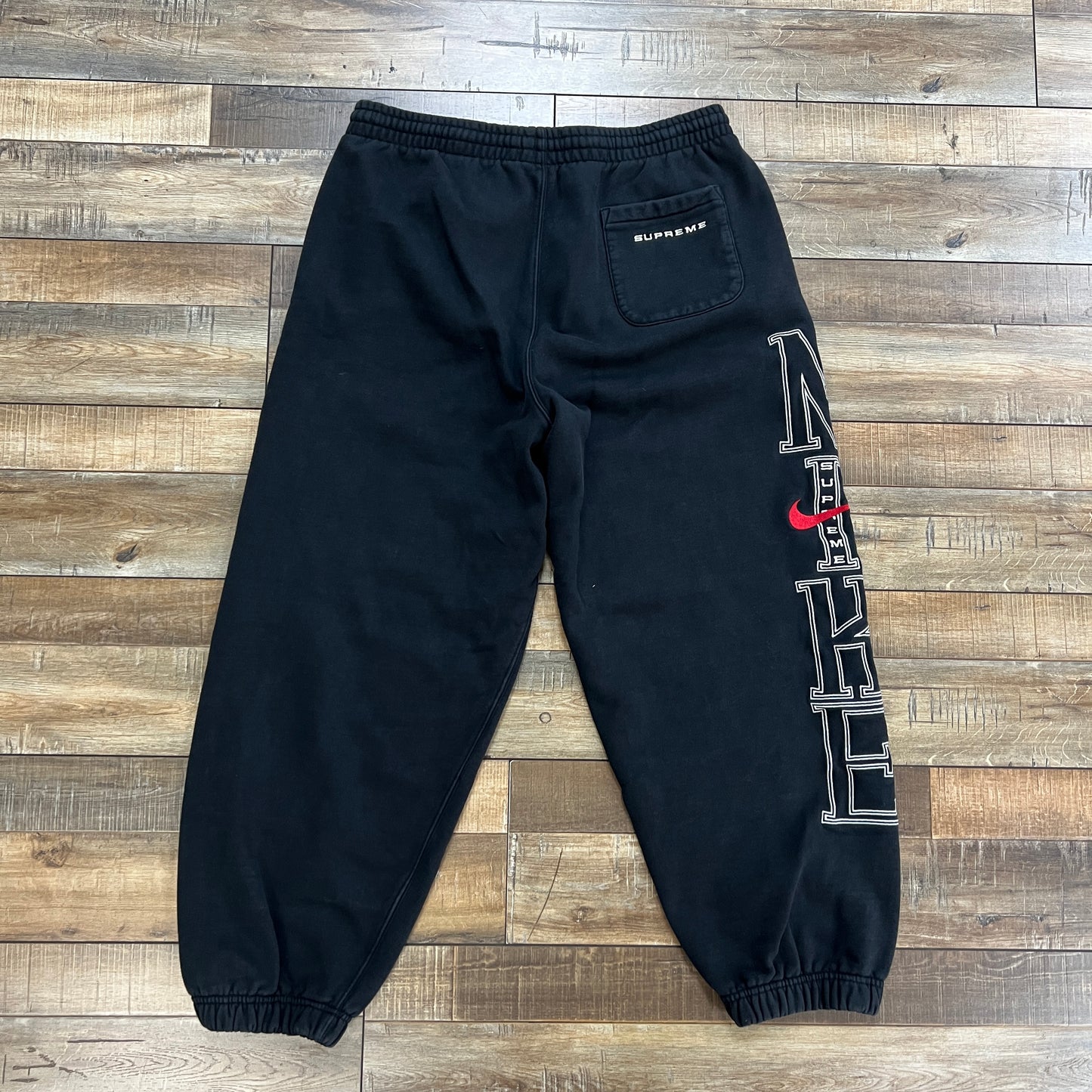 Supreme Nike Sweatpants Black