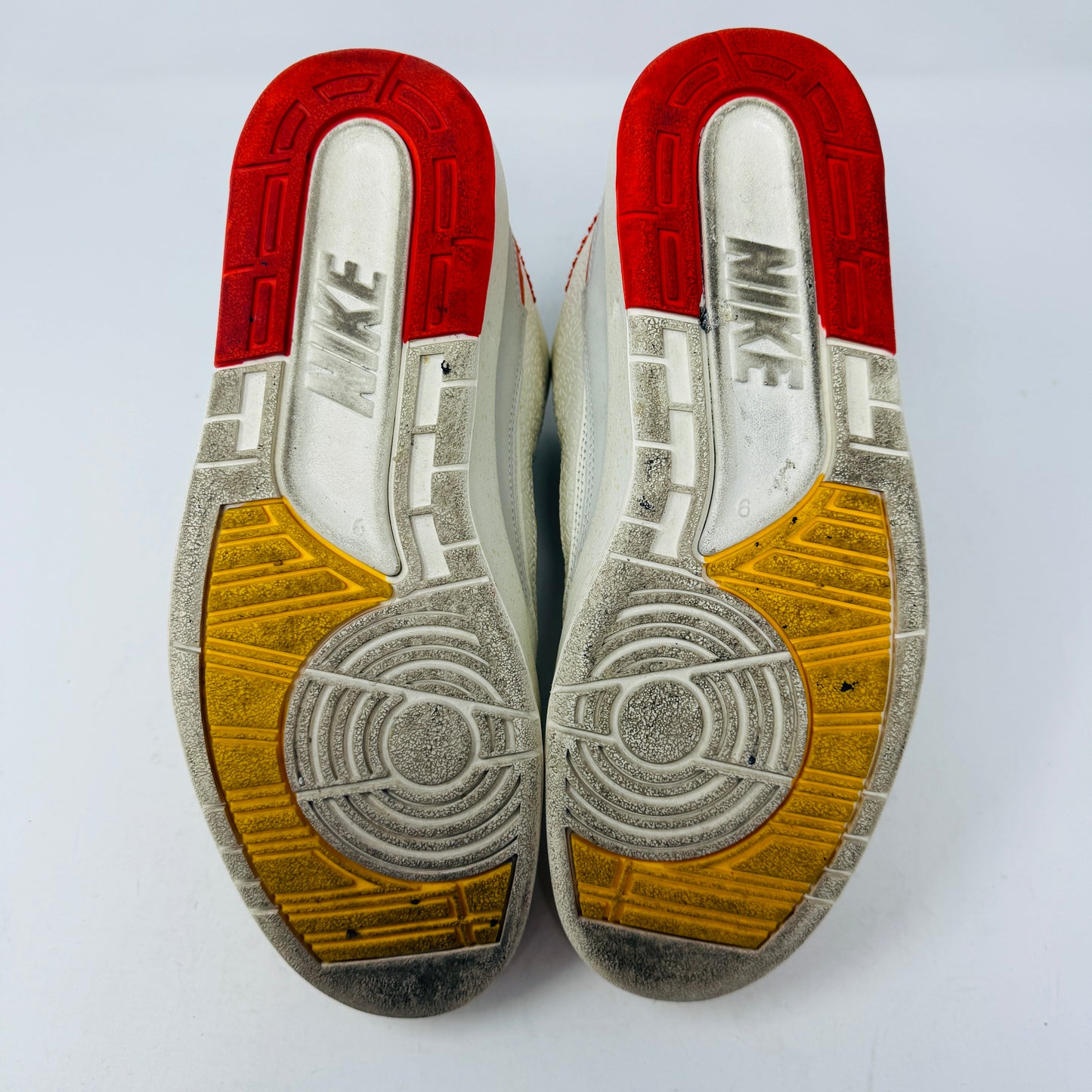 Jordan 2 Retro SP Maison Chateau Rouge