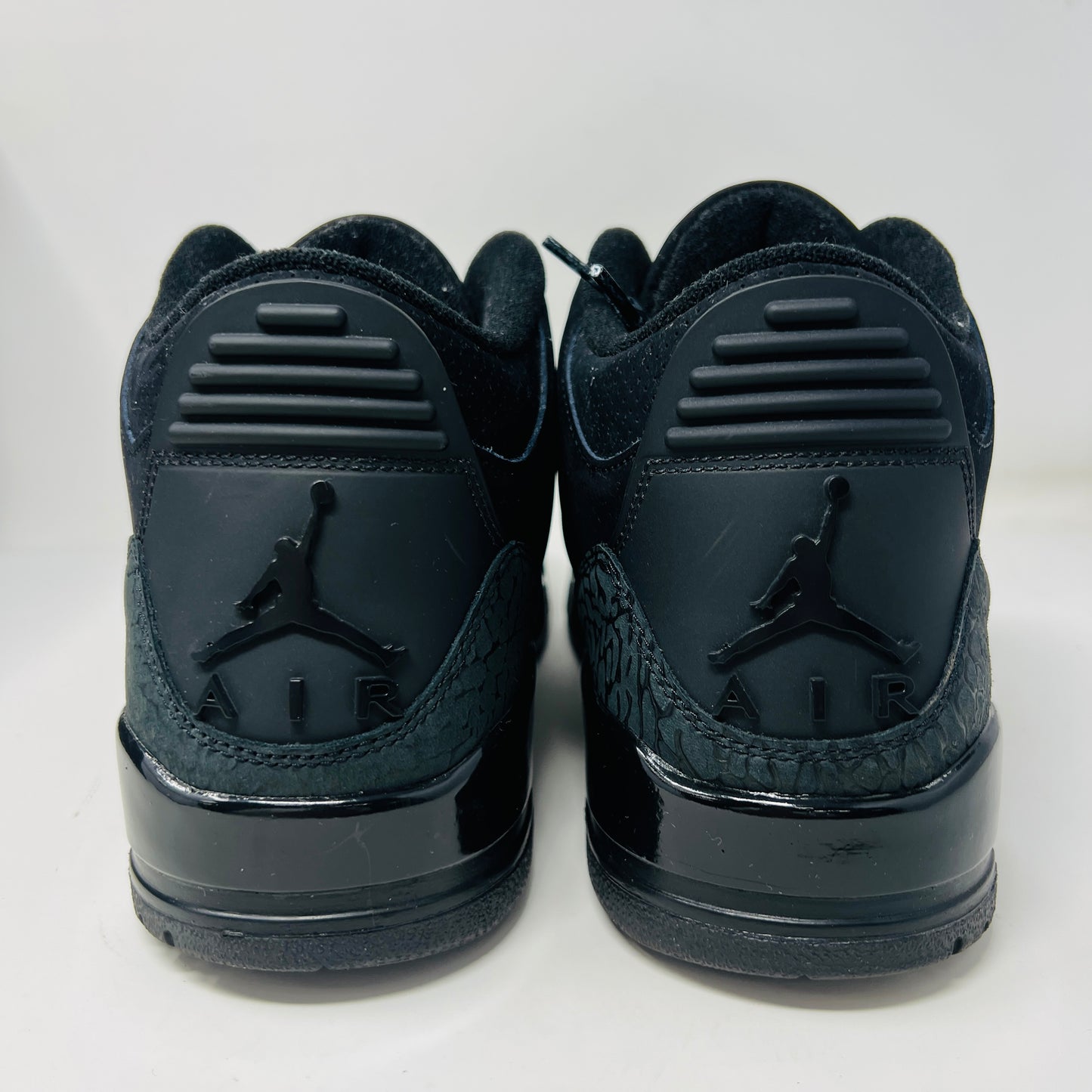 Jordan 3 Retro Black Cat (2025)