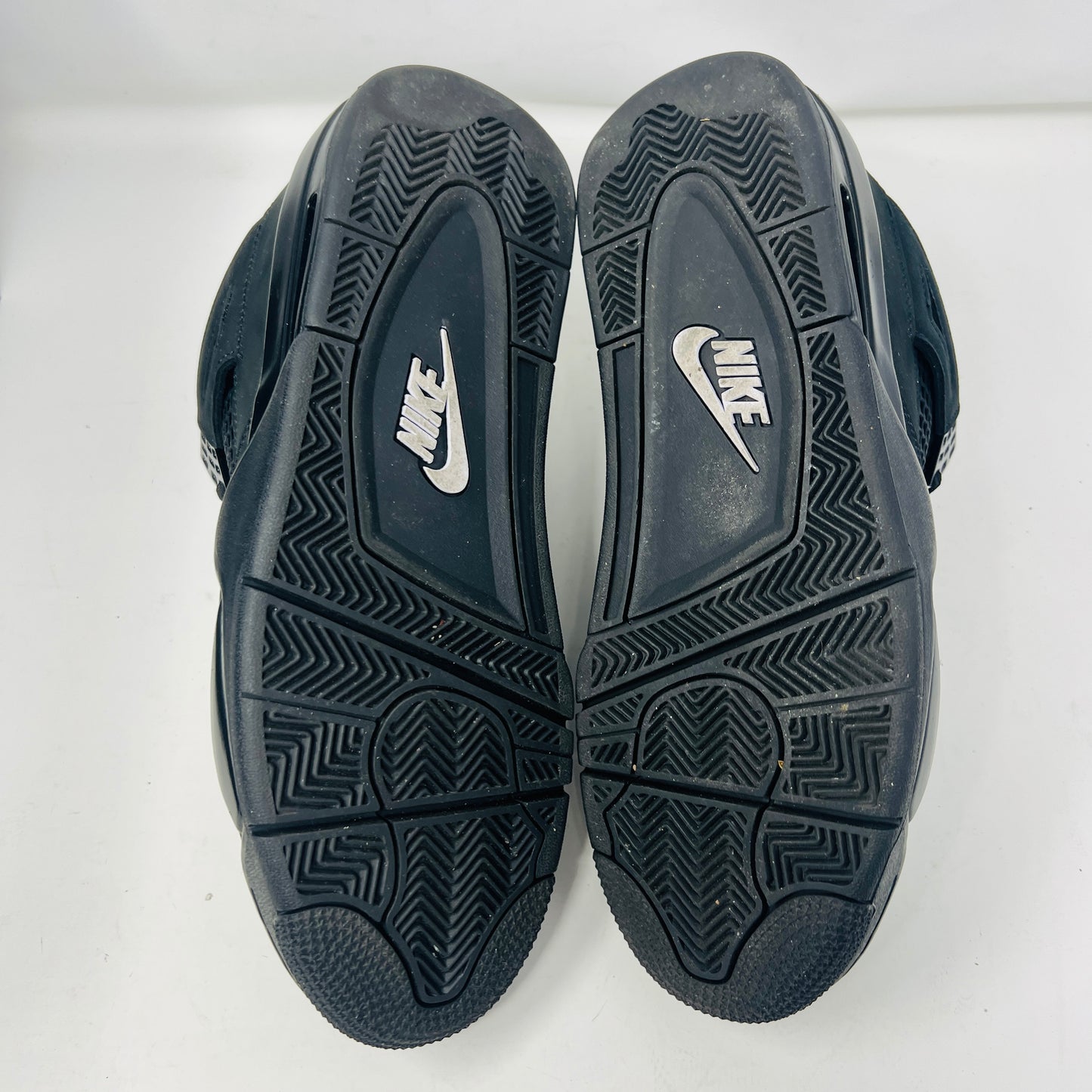 Jordan 4 Retro Black Cat (2025)