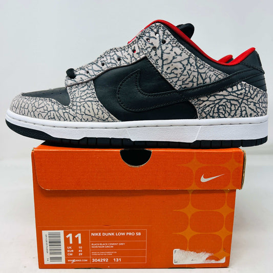 Nike SB Dunk Low Supreme Black Cement (2002)