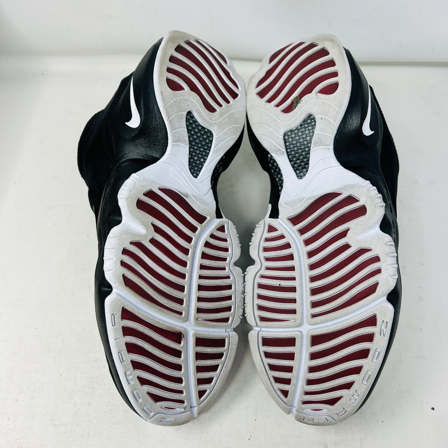 Nike Air Zoom Flight The Glove Black White OG (2026)