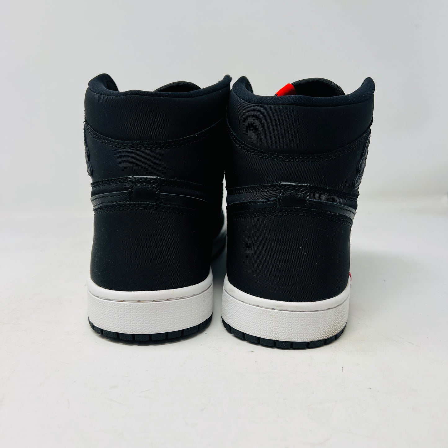 Jordan 1 Retro High Paris Saint Germain