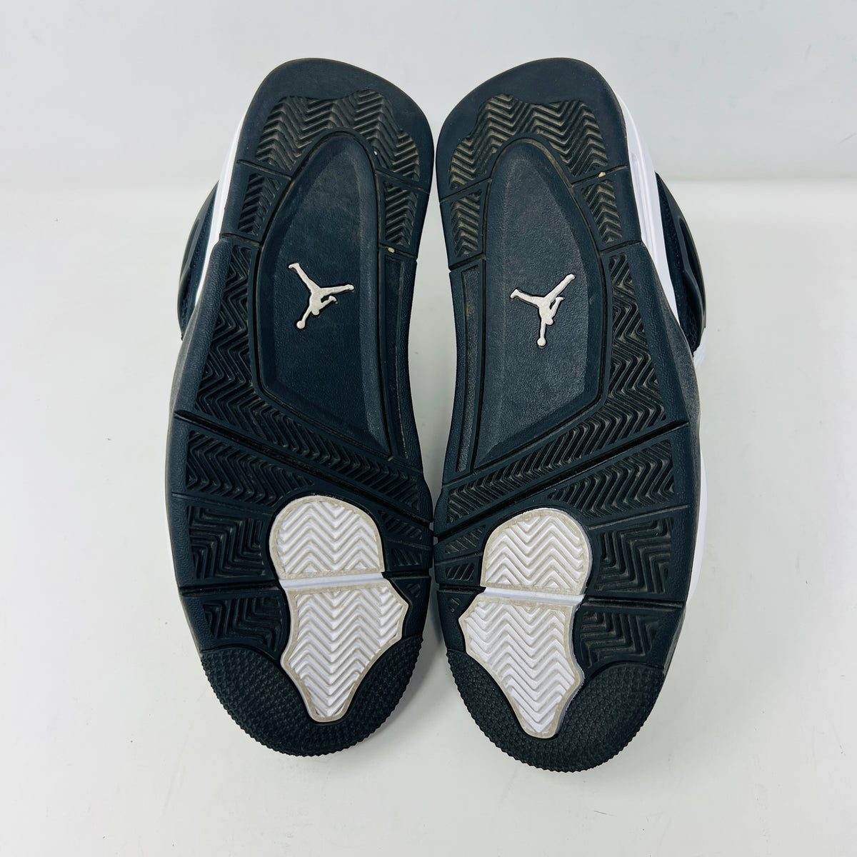 Jordan 4 Retro White Thunder