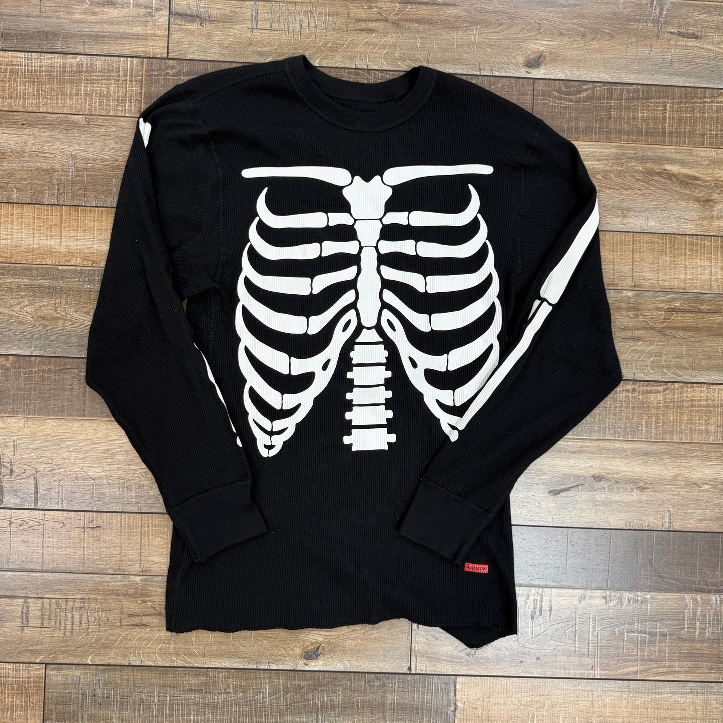 Supreme x Hanes Bones Thermal Crew (Single)