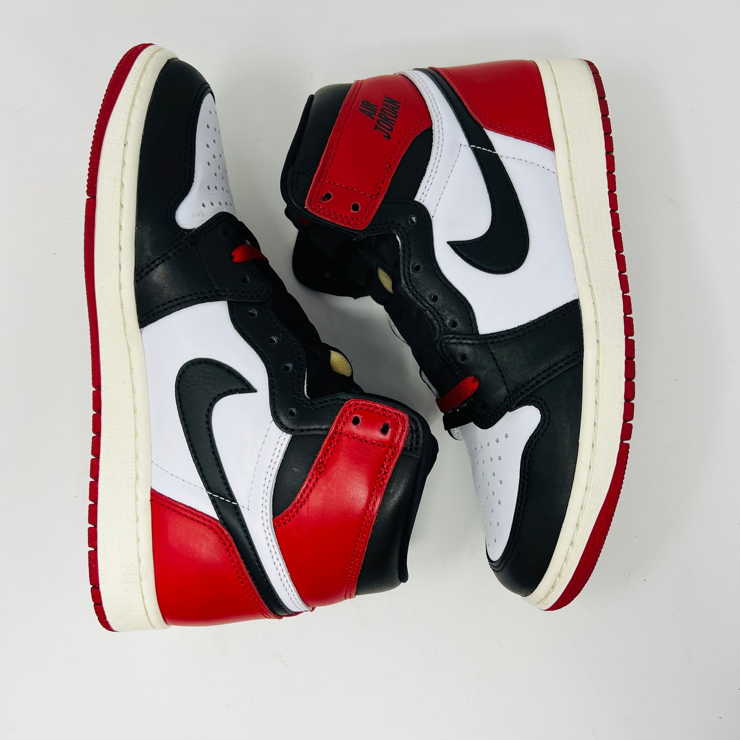 Jordan 1 Retro High OG Black Toe Reimagined