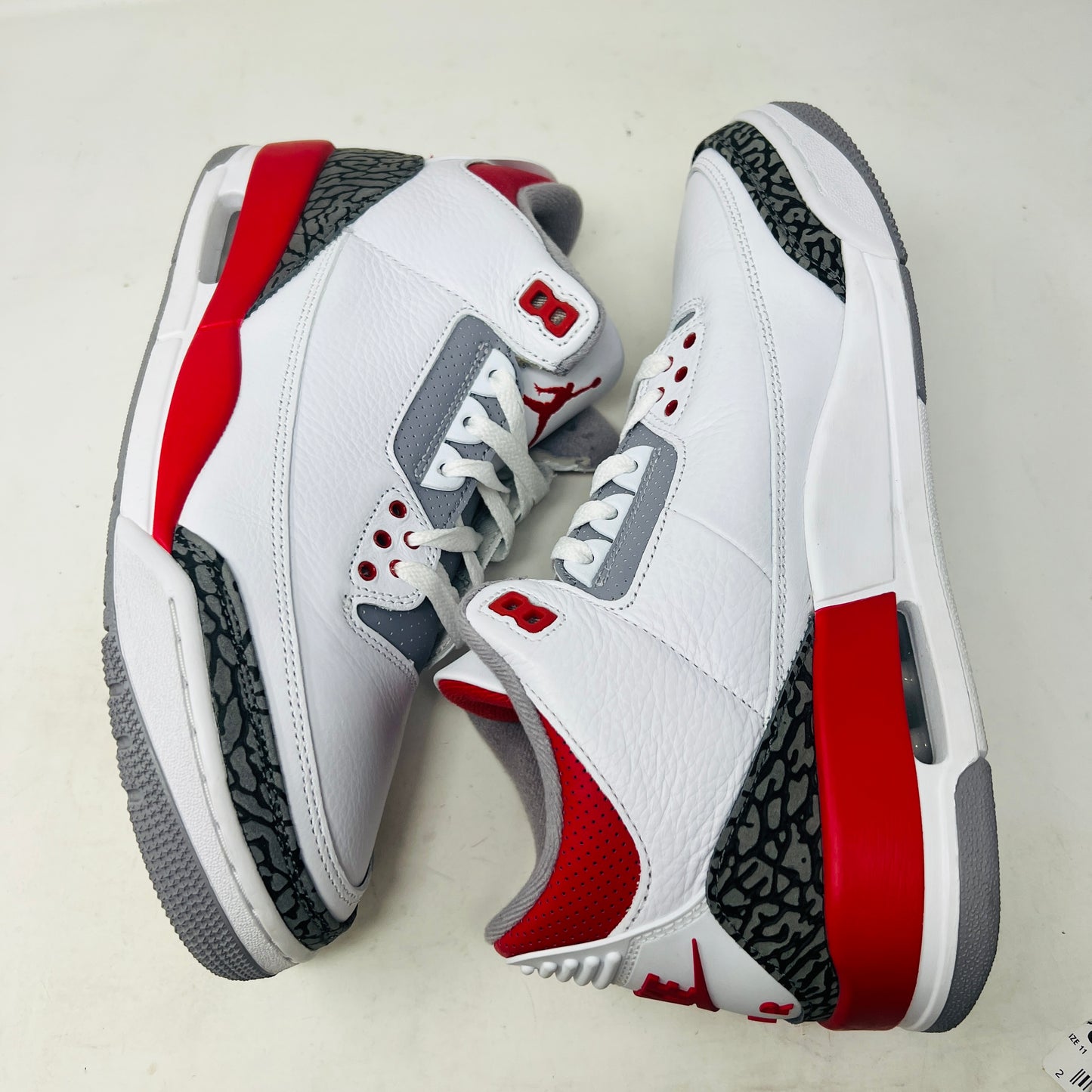 Jordan 3 Retro Fire Red (2022)