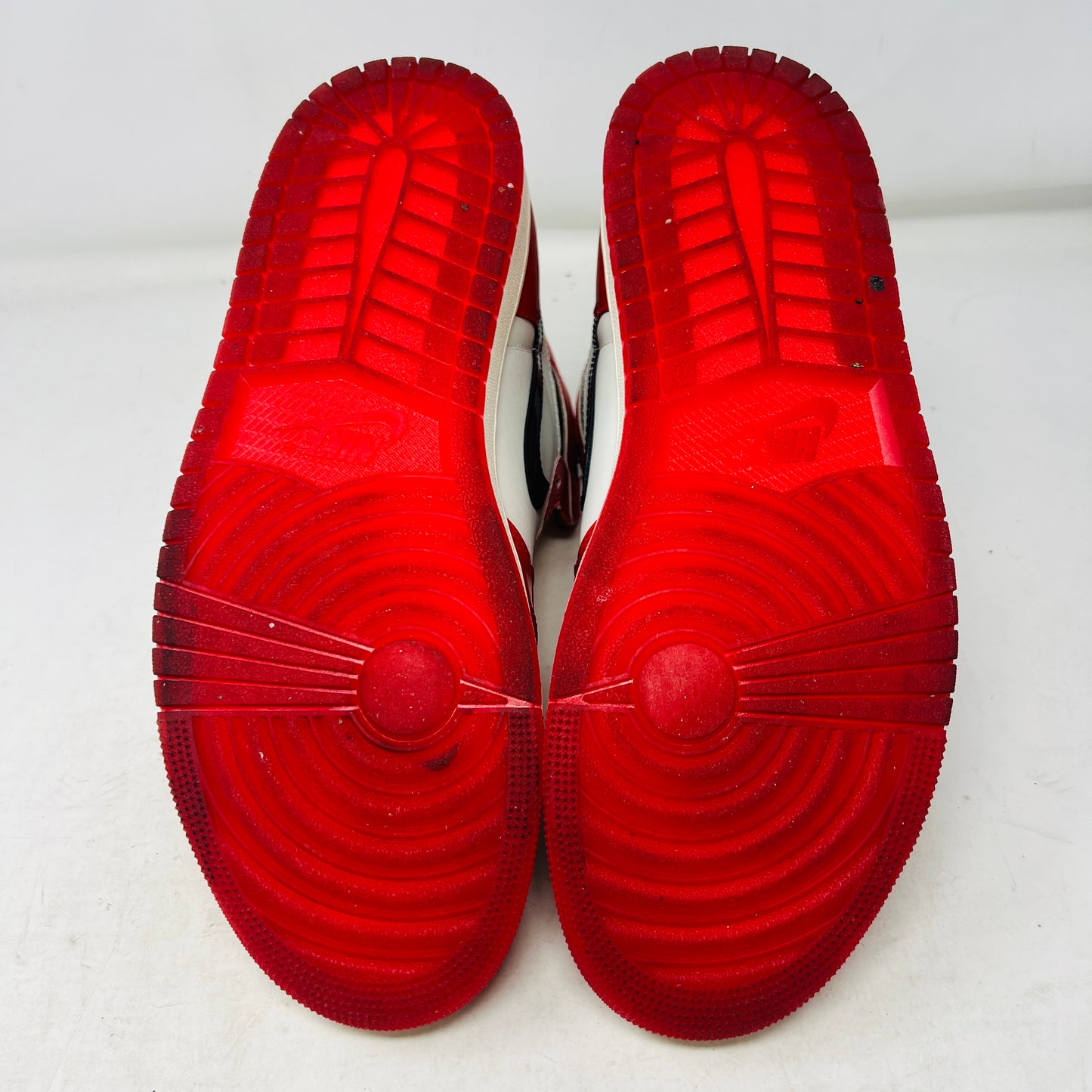 Jordan 1 Retro High OG Spider-Man Across the Spider-Verse