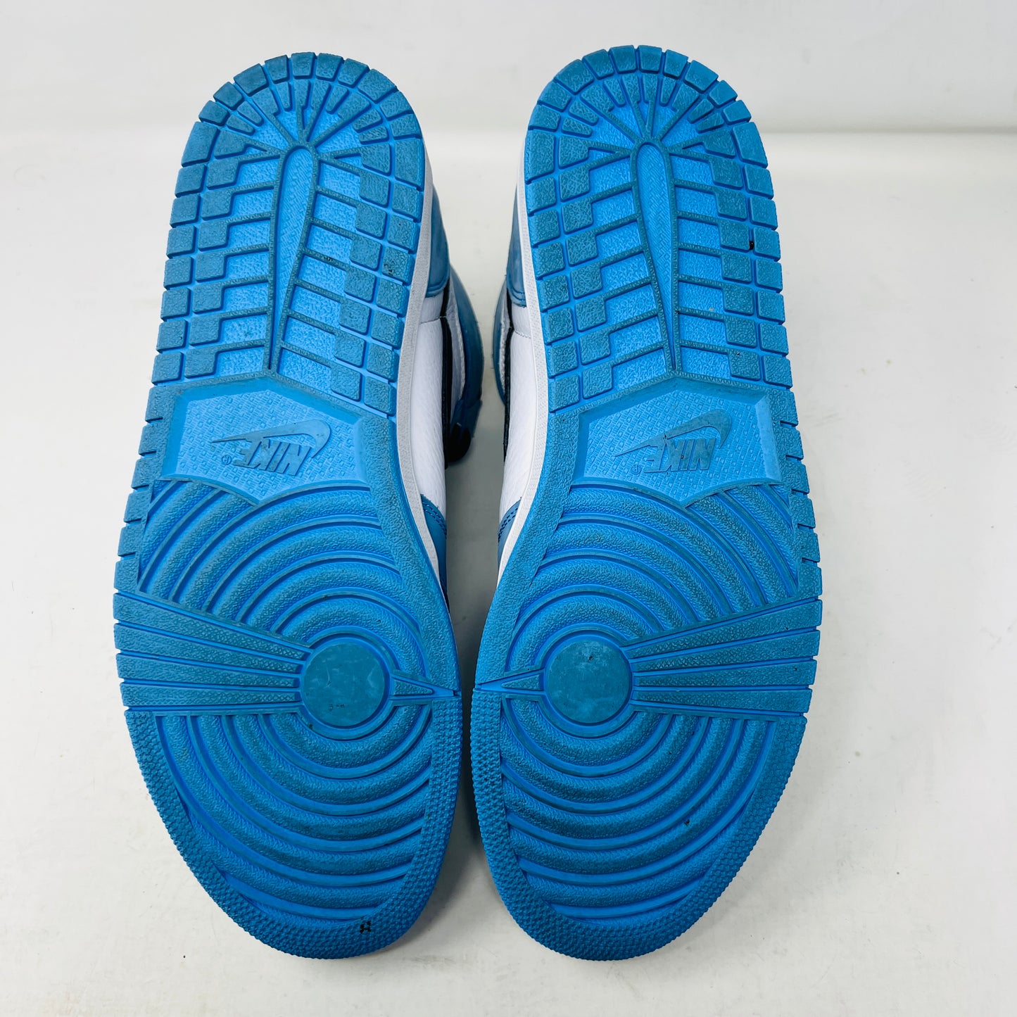 Jordan 1 Retro High OG University Blue