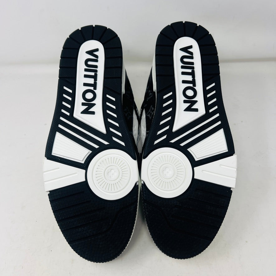 Louis Vuitton LV Trainer White Black
