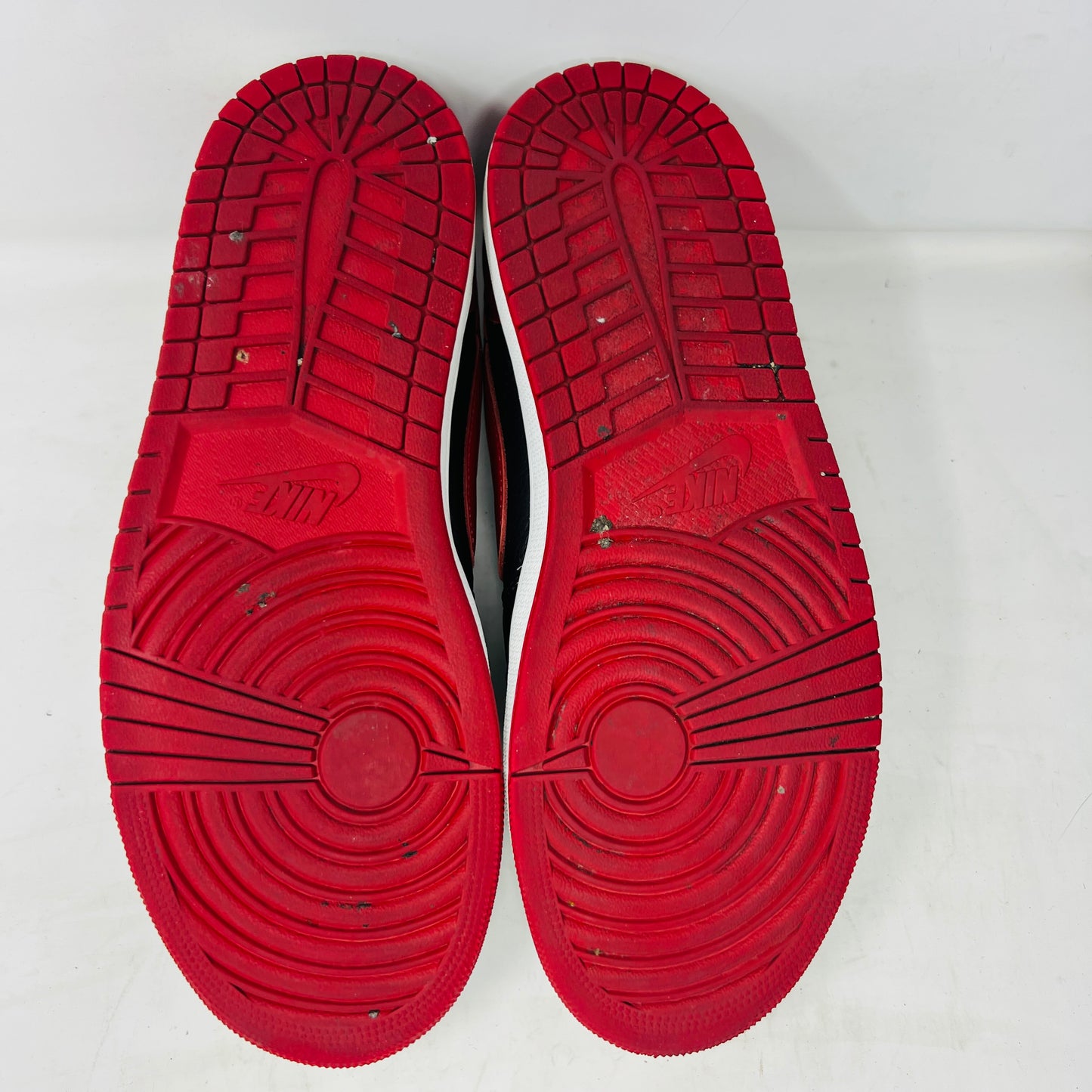 Jordan 1 Retro Low OG Banned