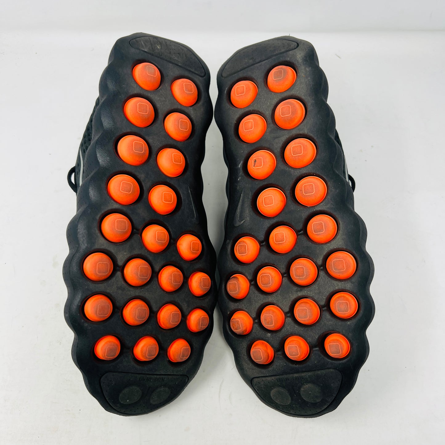 Nike Mind 002 Black Hyper Crimson