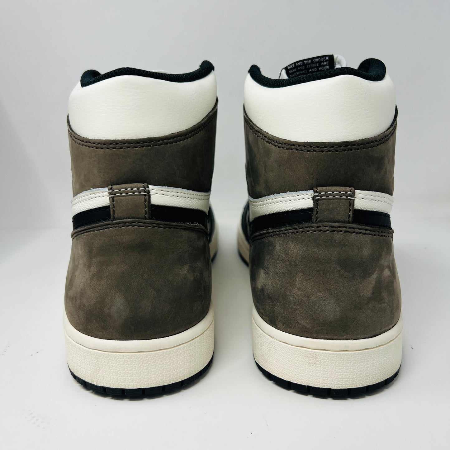 Jordan 1 Retro High Dark Mocha