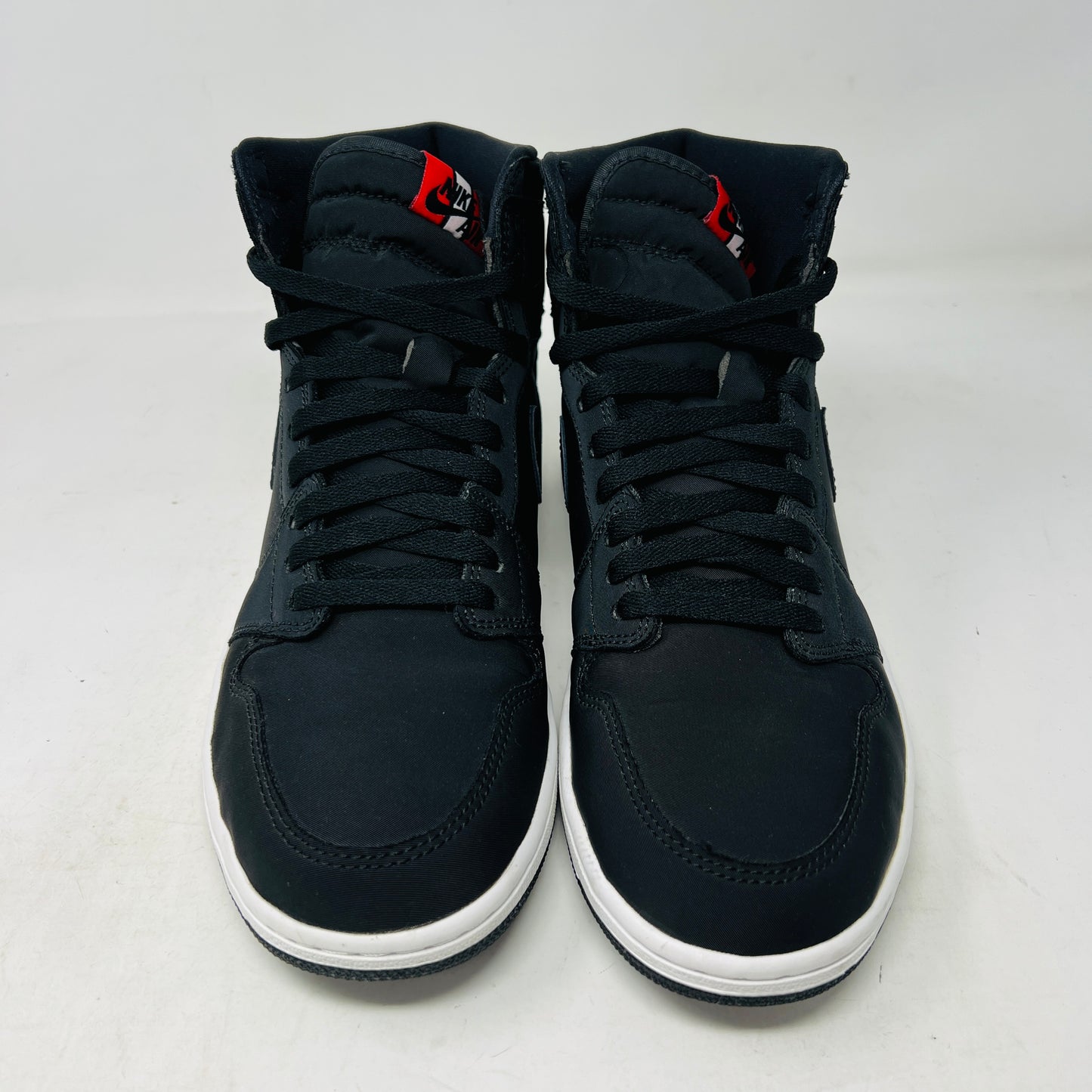 Jordan 1 Retro High Paris Saint Germain