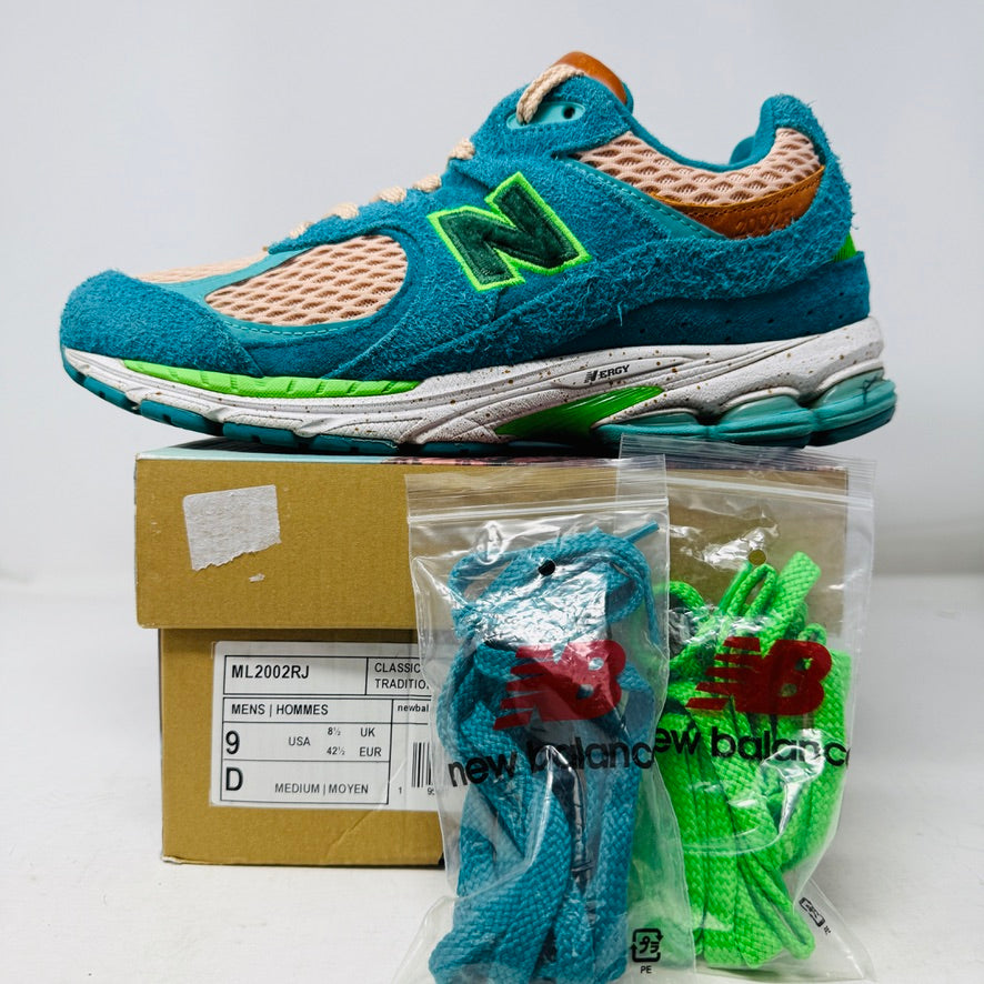 New Balance 2002R Salehe Bembury Water Be The Guide – Holy  display picture 1