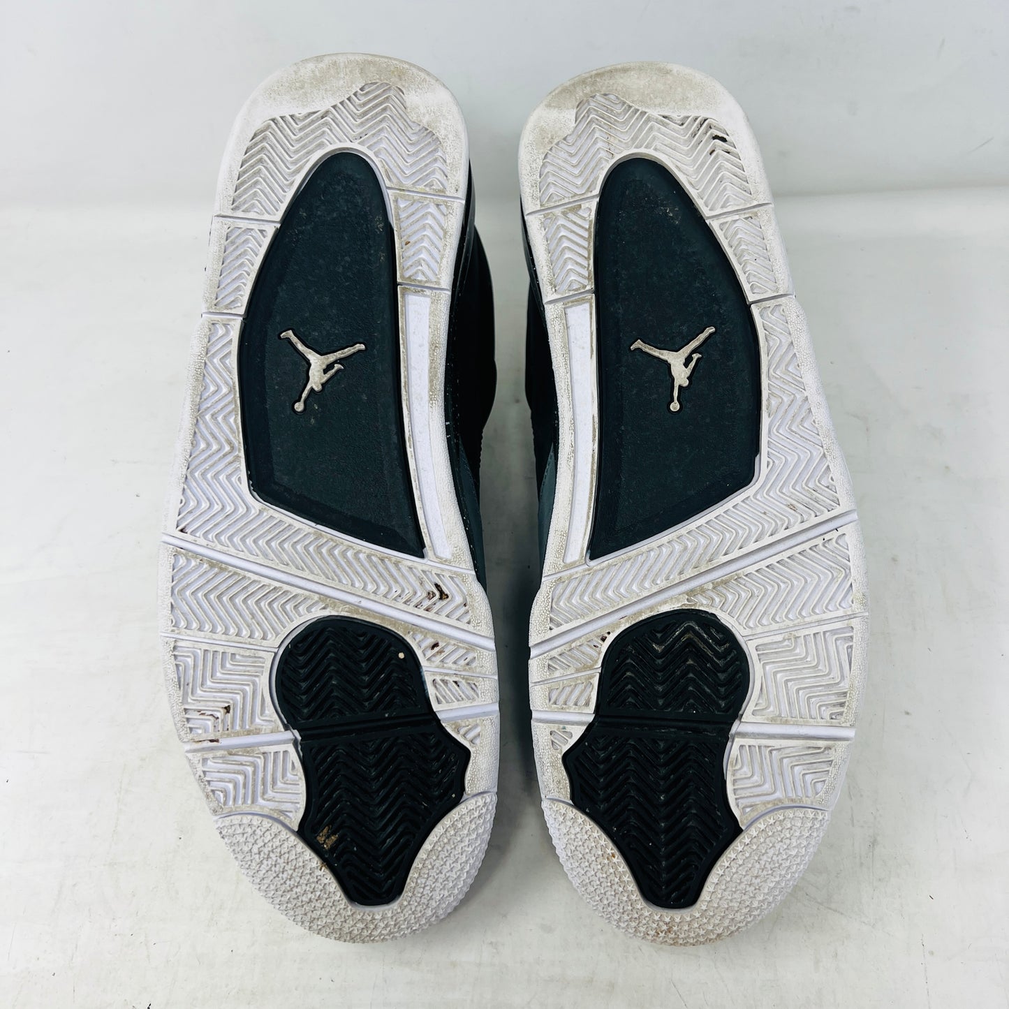 Jordan 4 Retro Fear (2024)