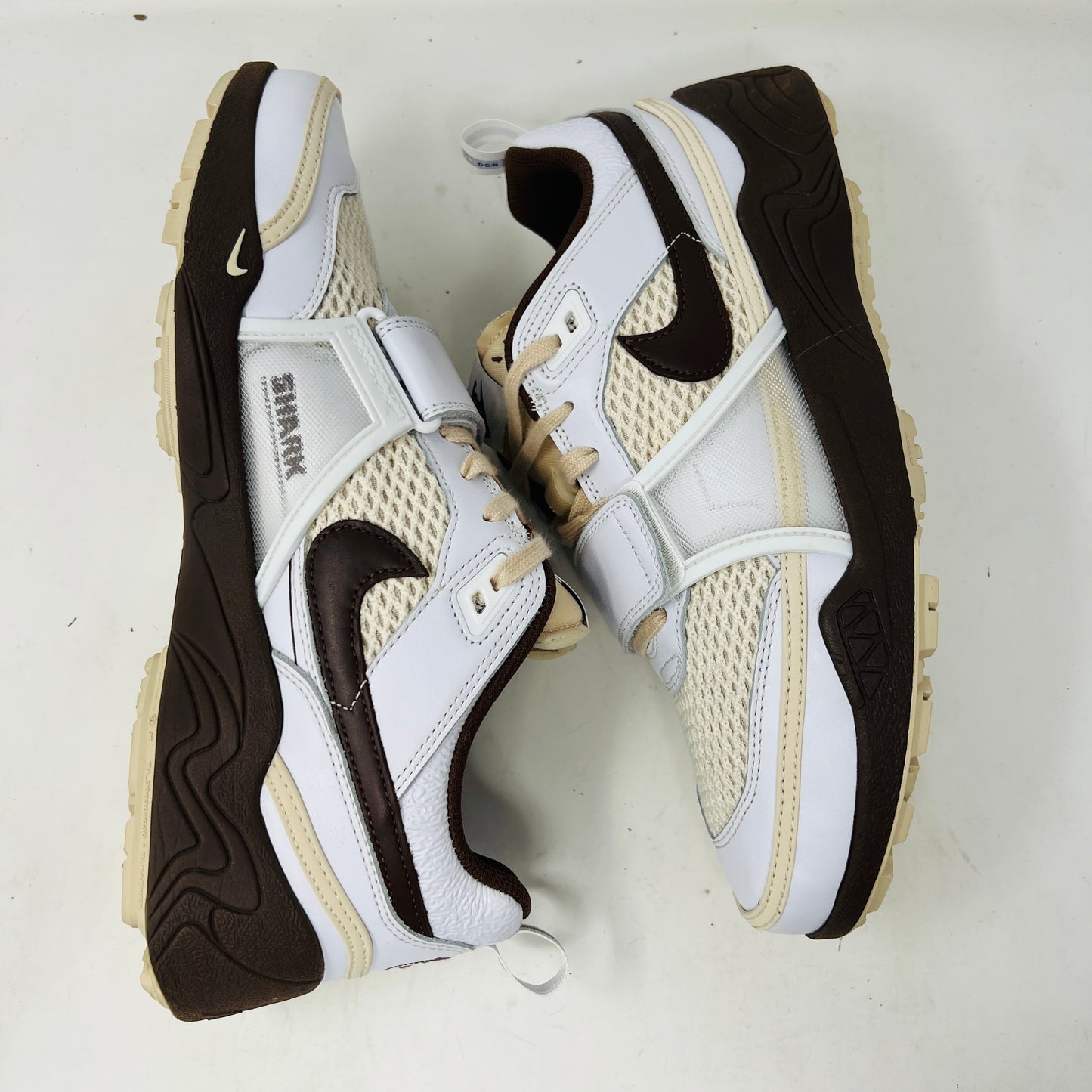 Nike Zoom Field Jaxx Travis Scott Light Chocolate