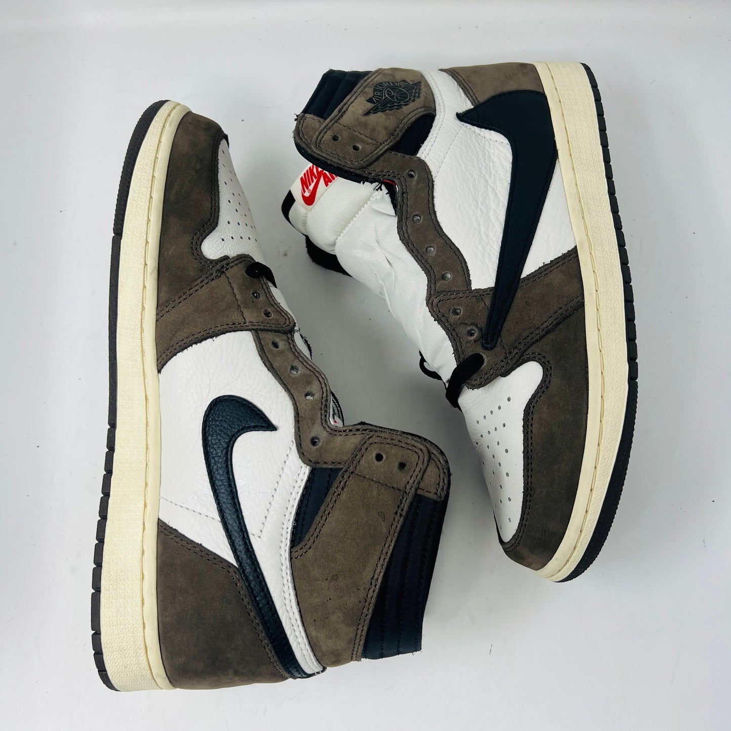 Jordan 1 Retro High OG SP Travis Scott Mocha