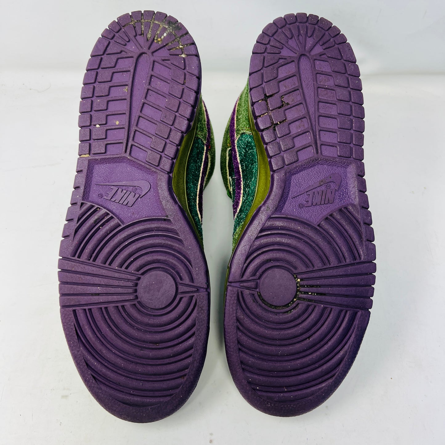 Nike SB Dunk High Skunk 420