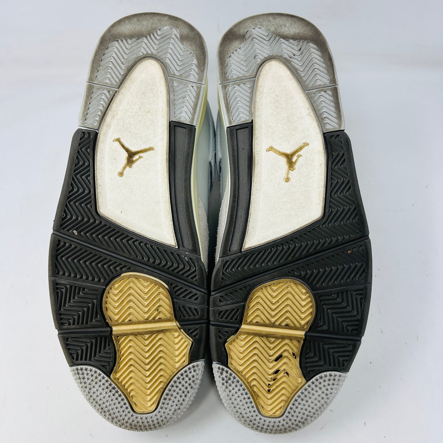 Jordan 4 Retro SE Craft Photon Dust