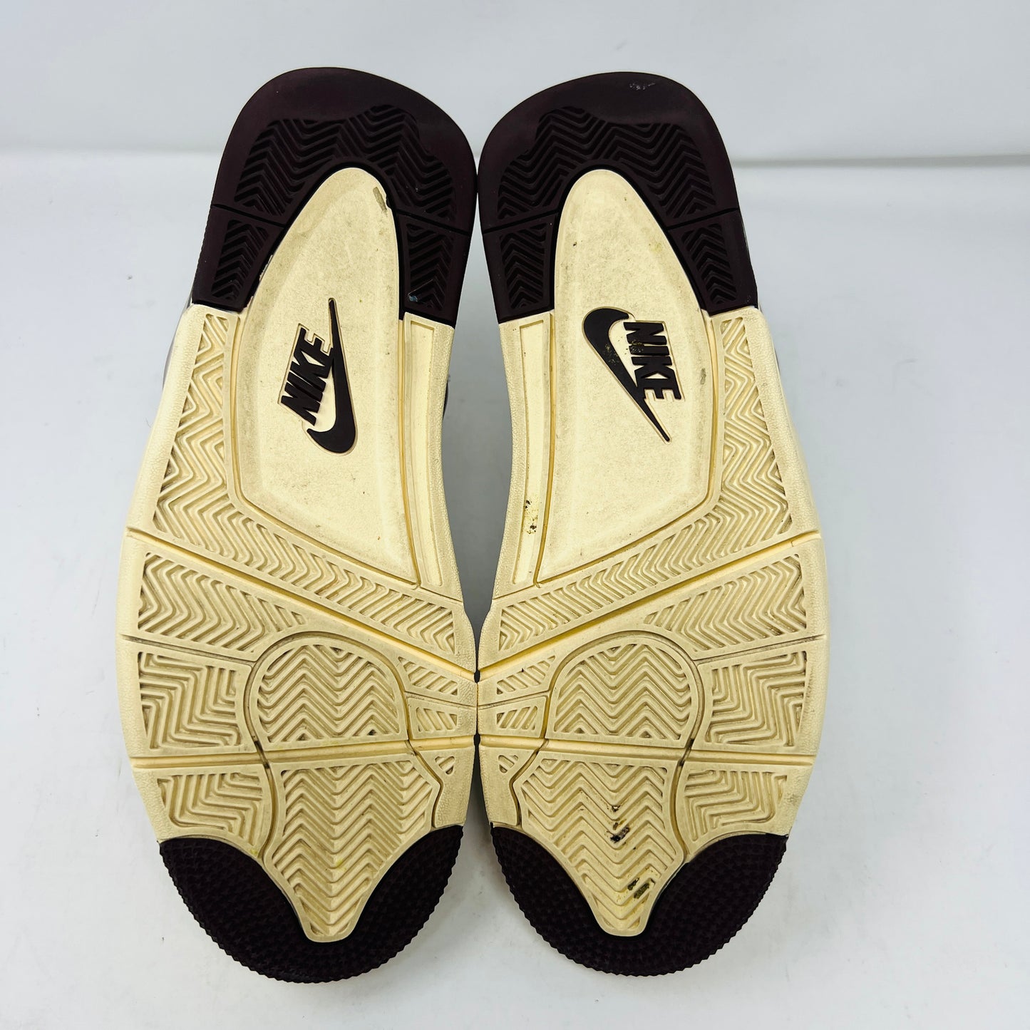Jordan 4 Retro OG SP A Ma Maniére While You Were Sleeping (Women's)