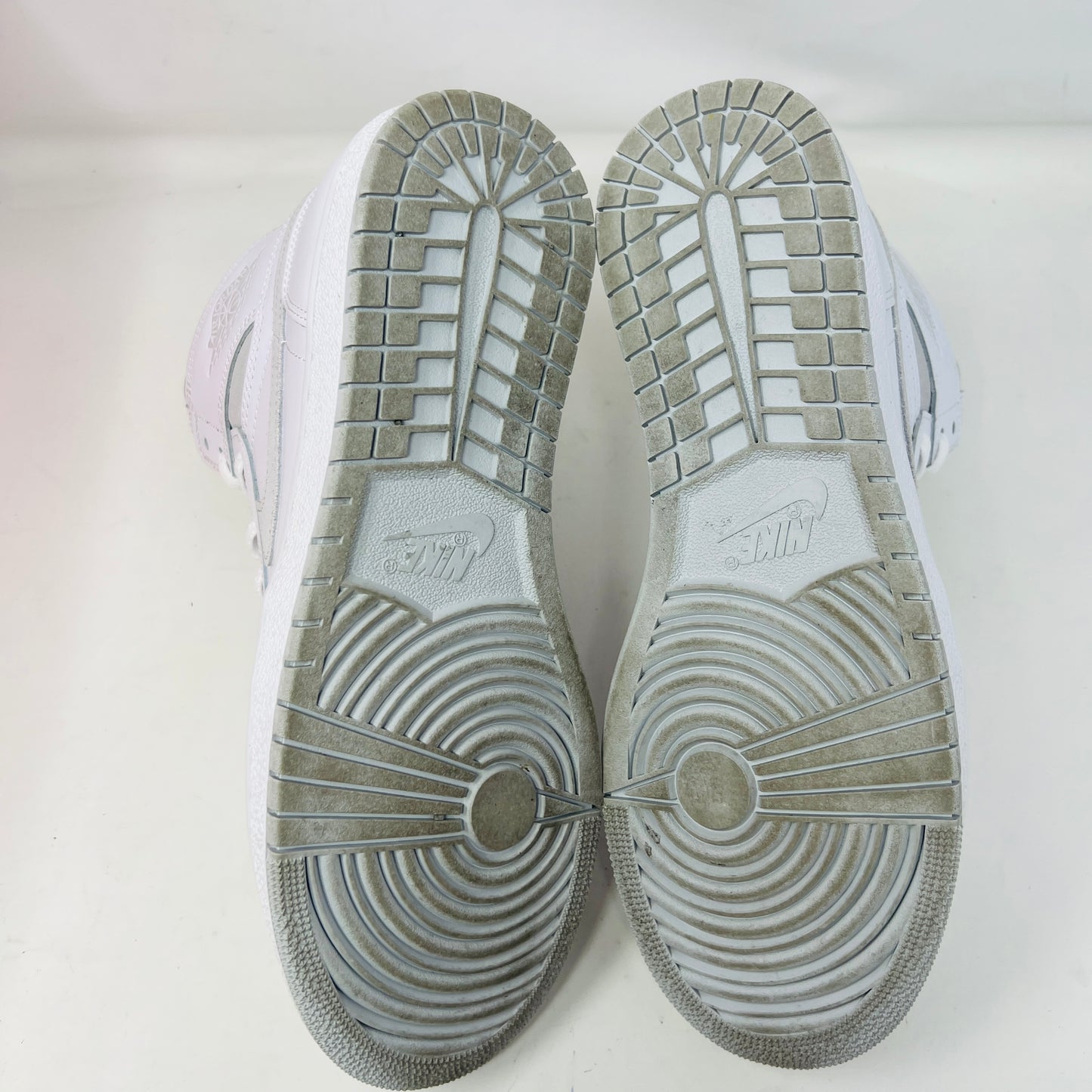 Jordan 1 Retro High '85 Neutral Grey