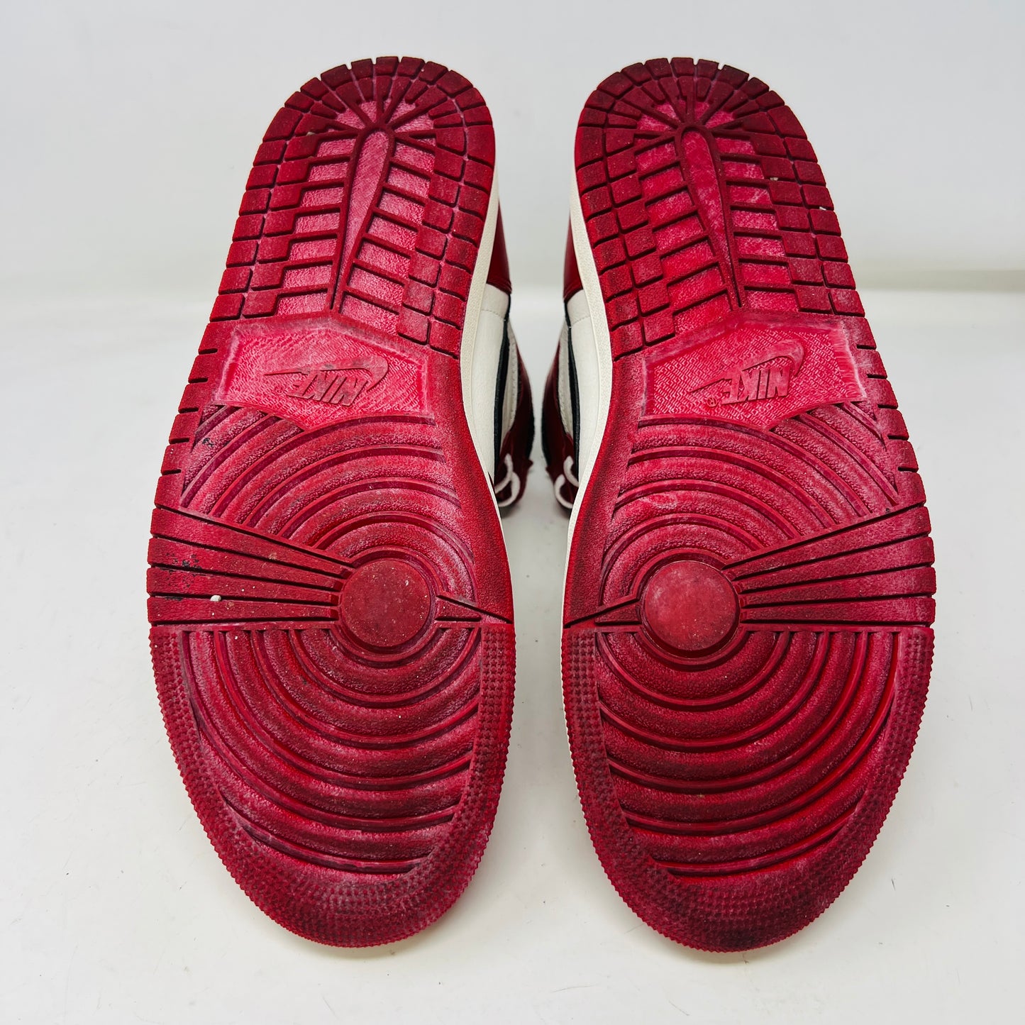 Jordan 1 Retro High OG Chicago Lost and Found