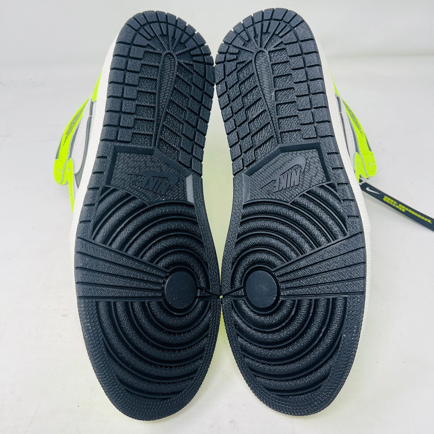 Jordan 1 Retro High OG Visionaire