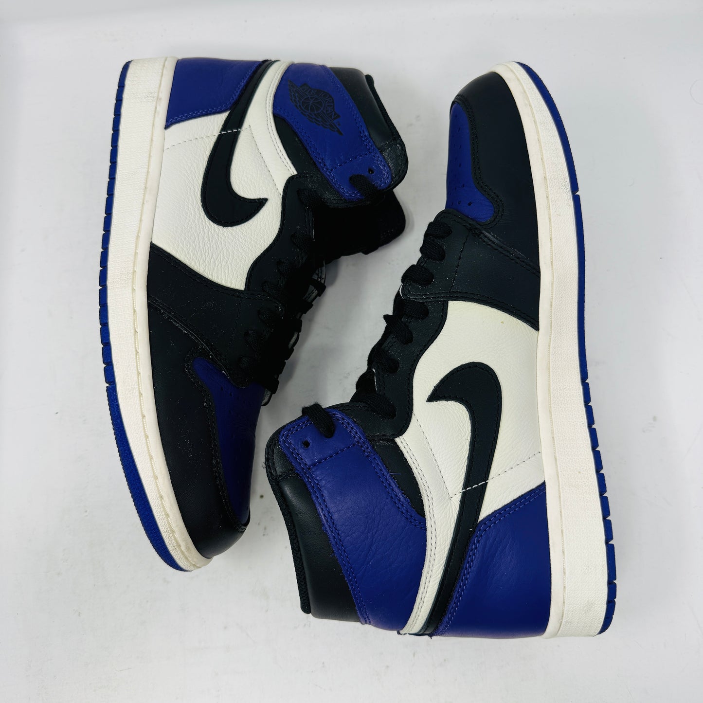 Jordan 1 Retro High Court Purple