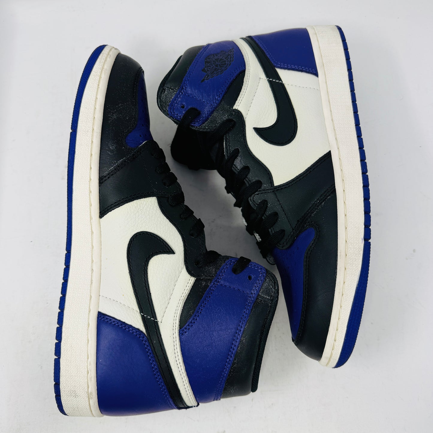 Jordan 1 Retro High Court Purple