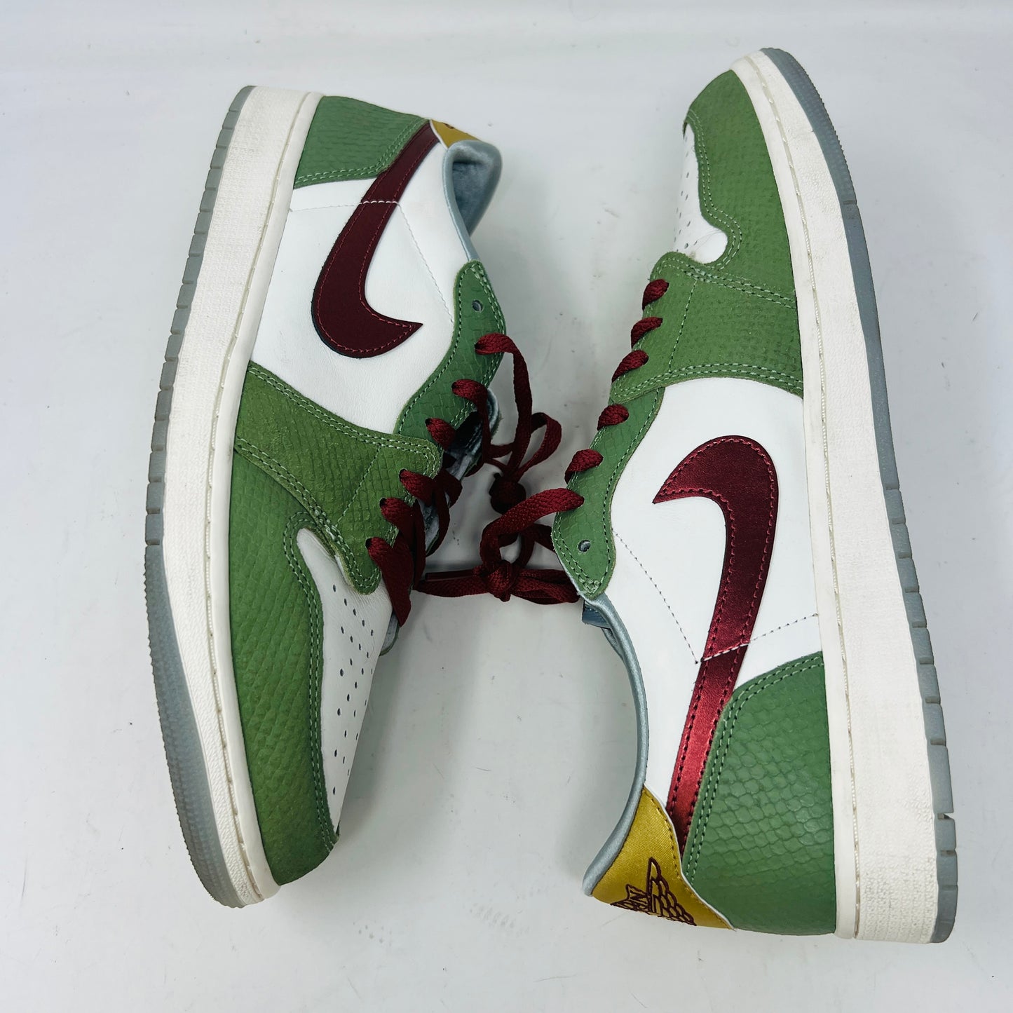 Jordan 1 Retro Low OG Year of the Dragon (2024)