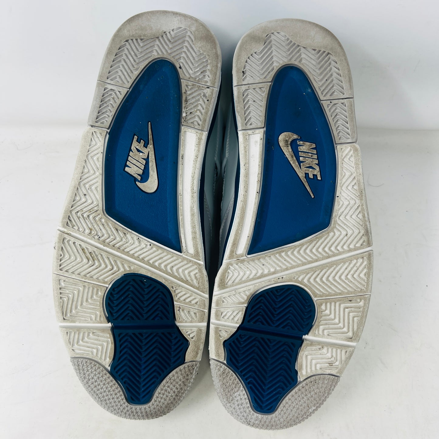 Jordan 4 Retro Military Blue (2024)