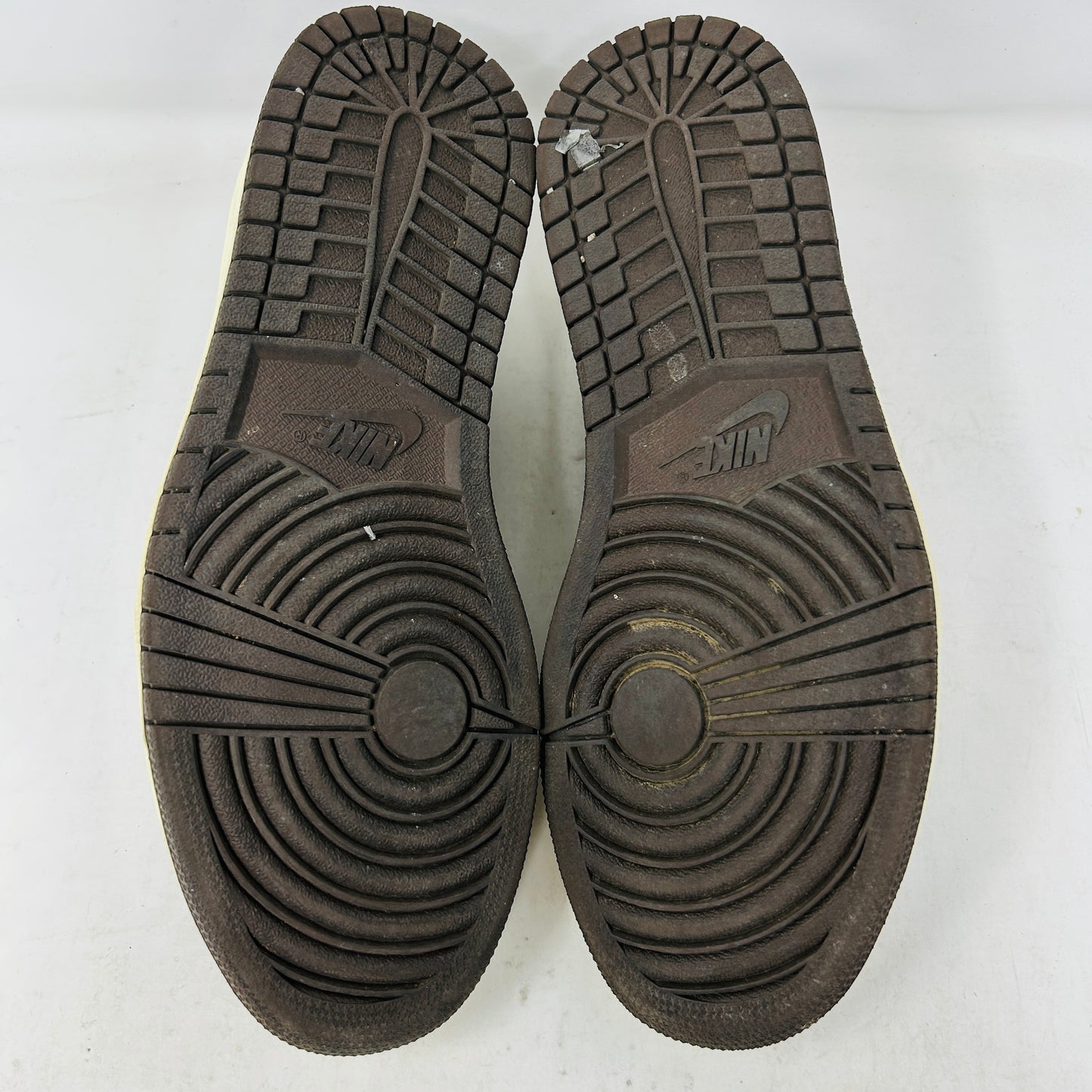 Jordan 1 Retro Low OG SP Travis Scott Mocha