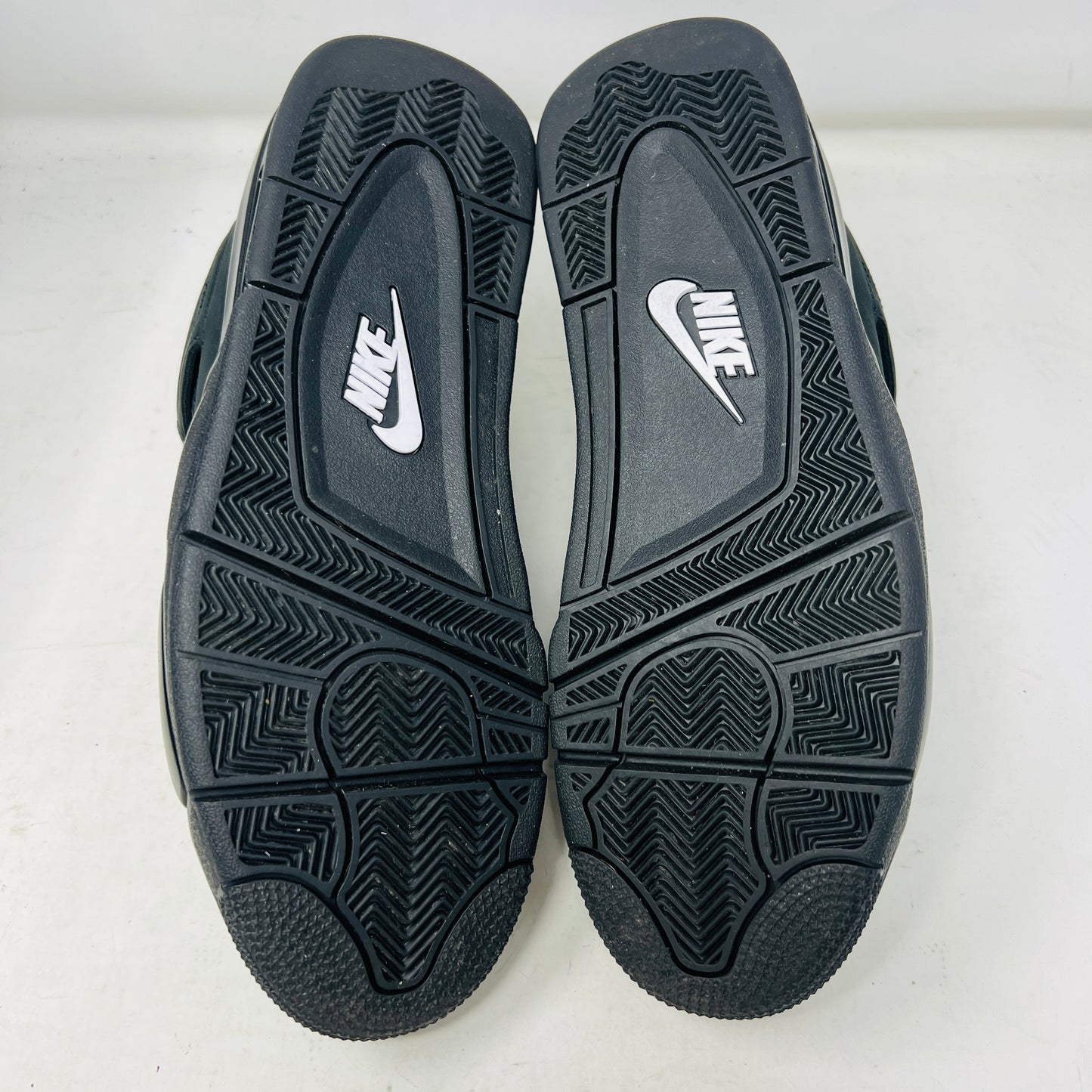 Jordan 4 Retro Black Cat (2025)