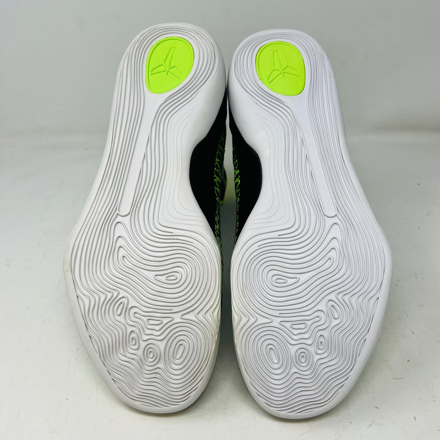 Nike Kobe 9 Elite Victory Restored