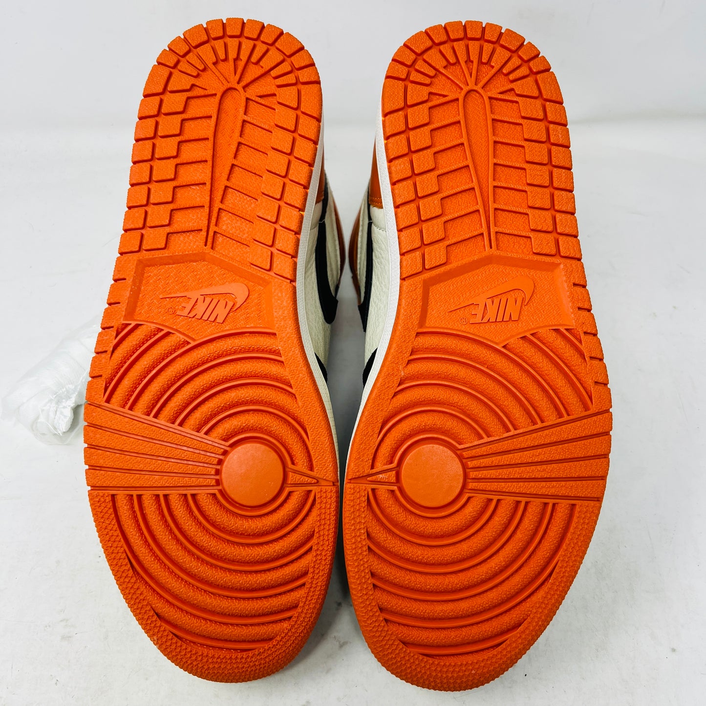 Jordan 1 Retro Shattered Backboard (2015)