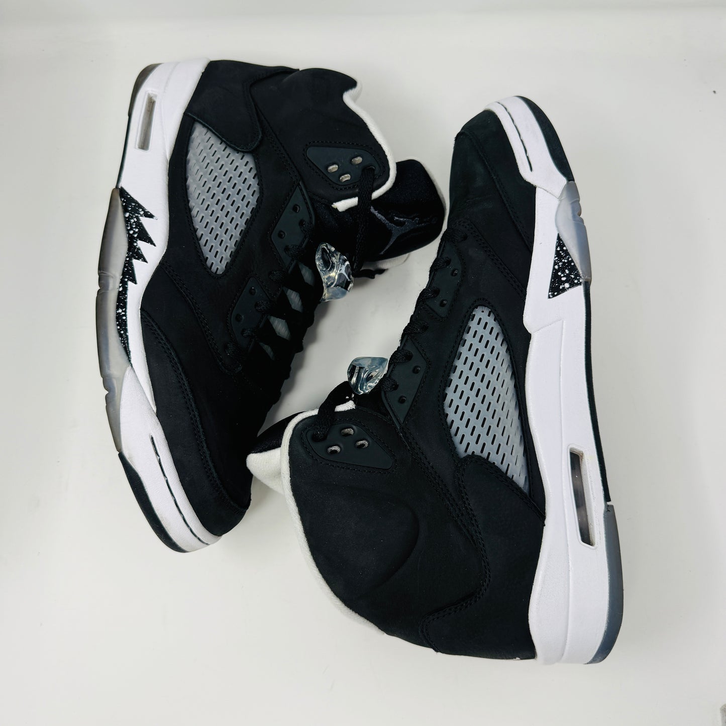Jordan 5 Retro Moonlight (2021)