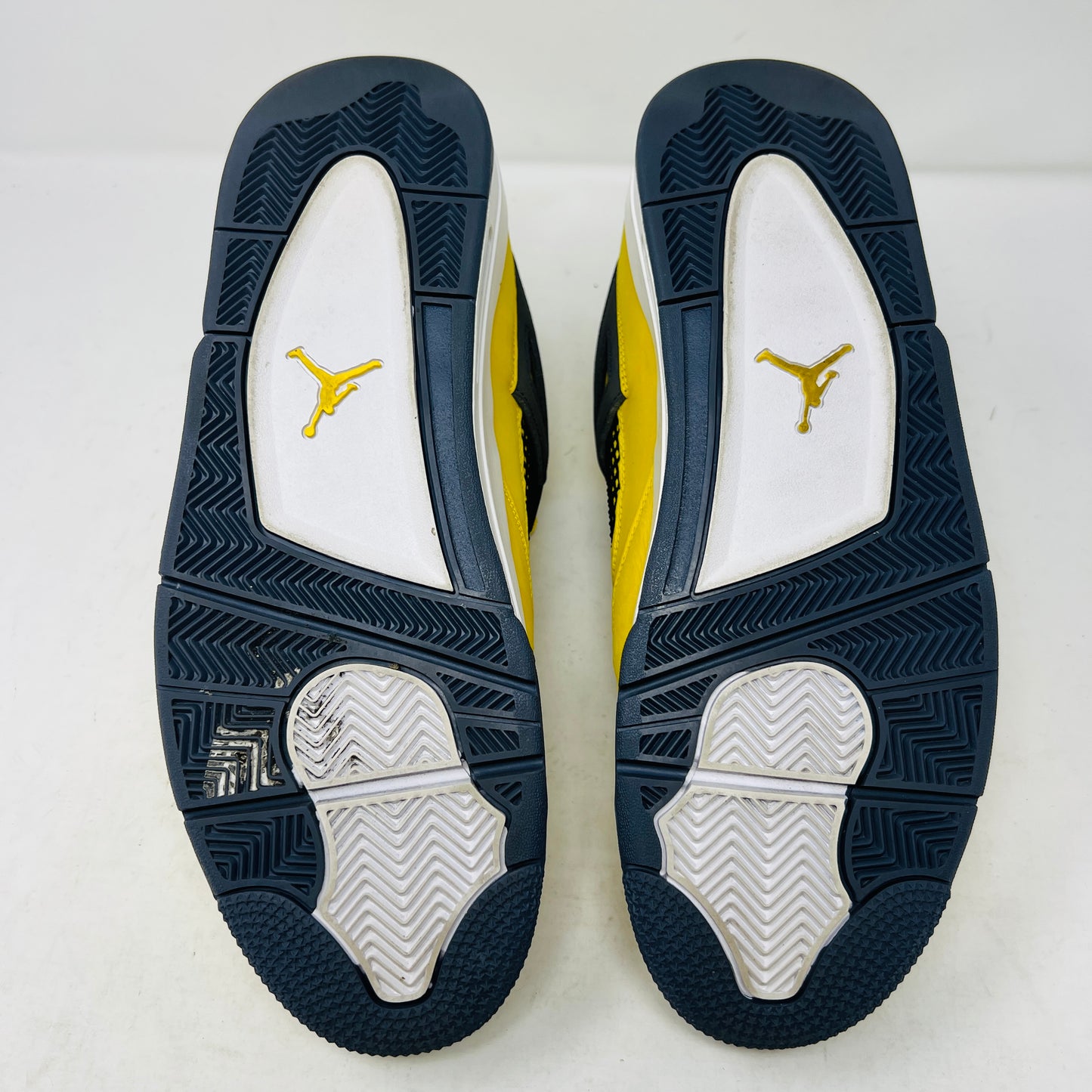 Jordan 4 Retro Lightning