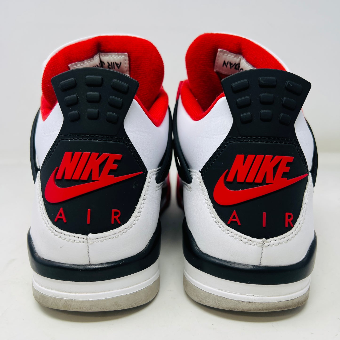 Jordan 4 Retro Fire Red (2020)