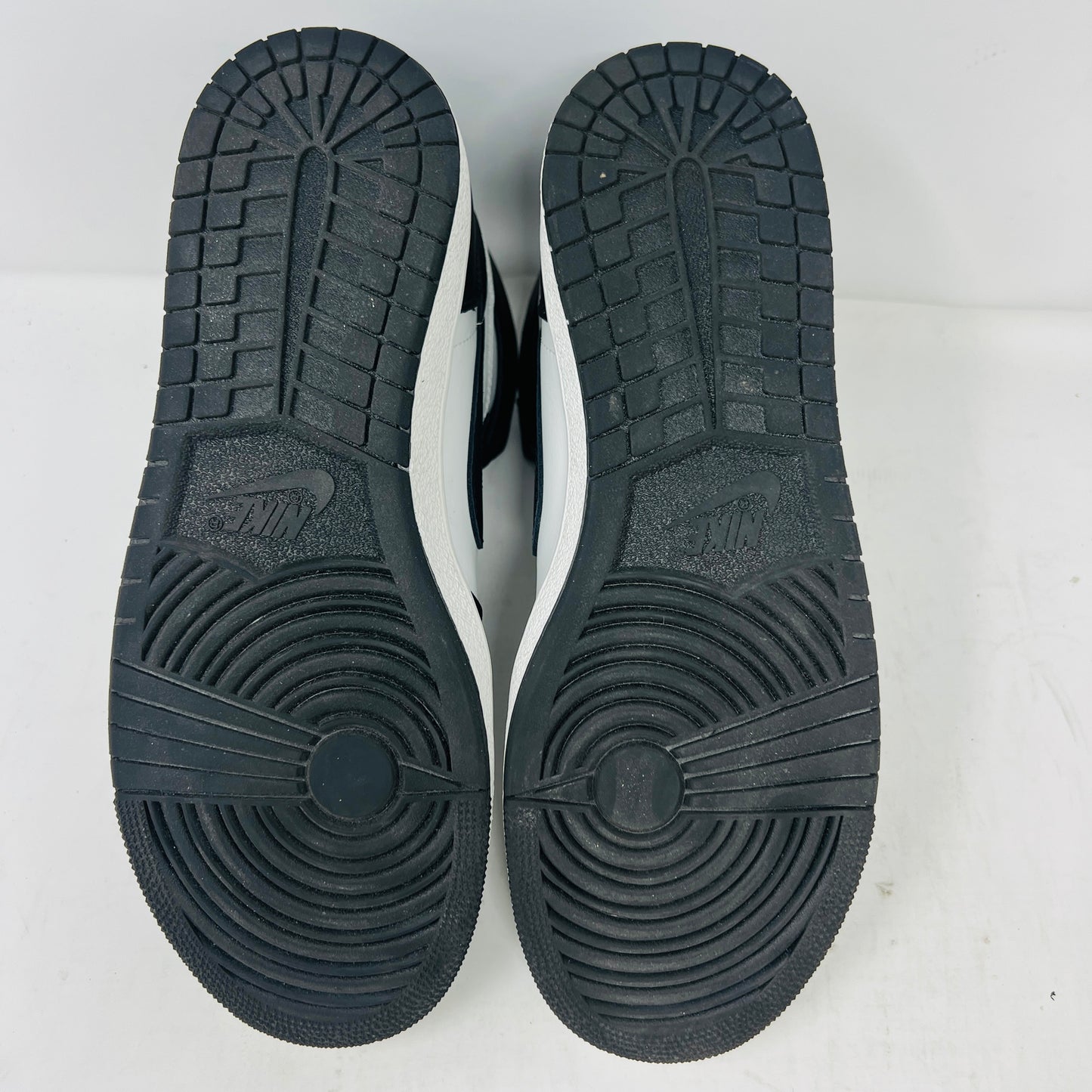 Jordan 1 Retro High '85 Black White (2023)