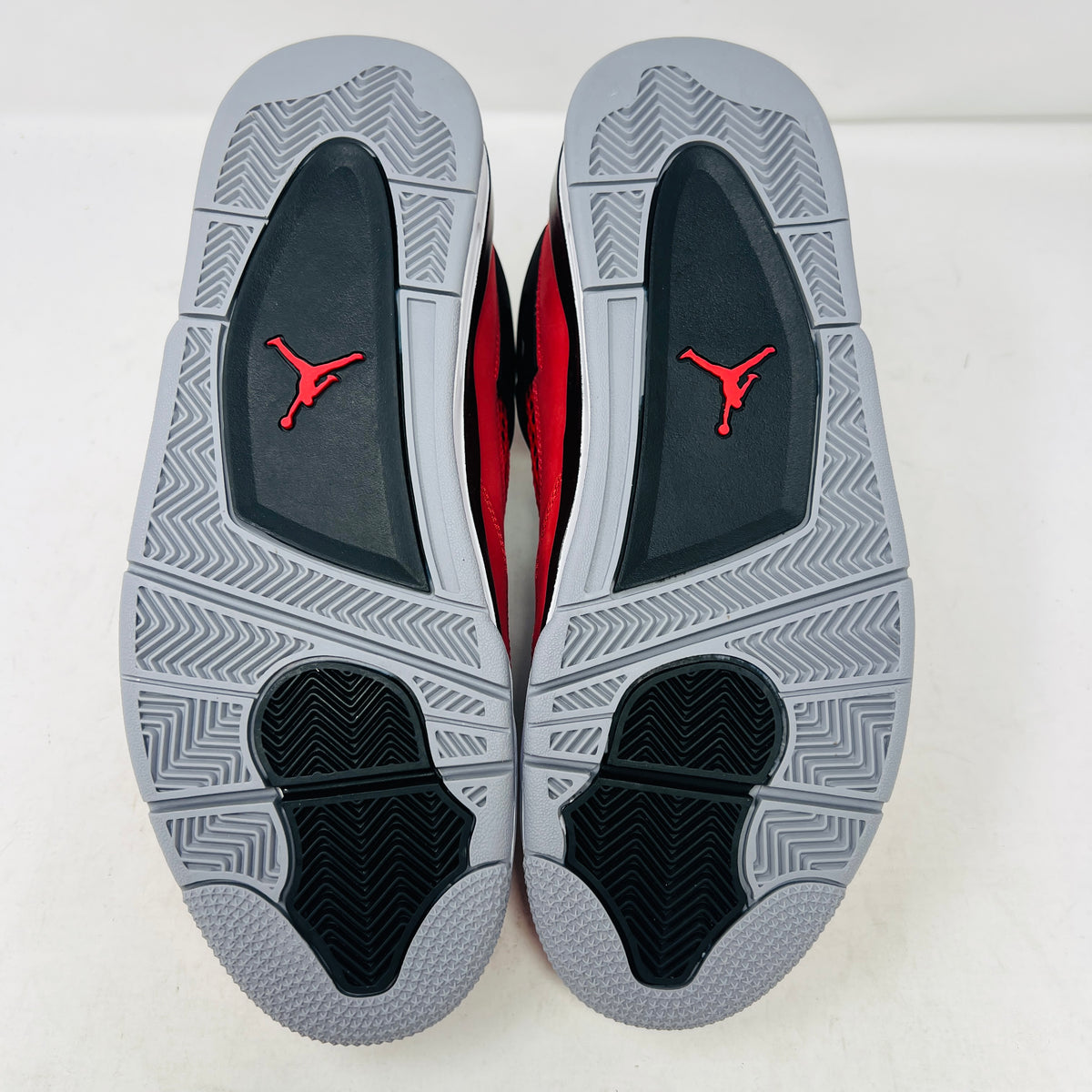 Jordan 4 Retro Toro Bravo (2026)