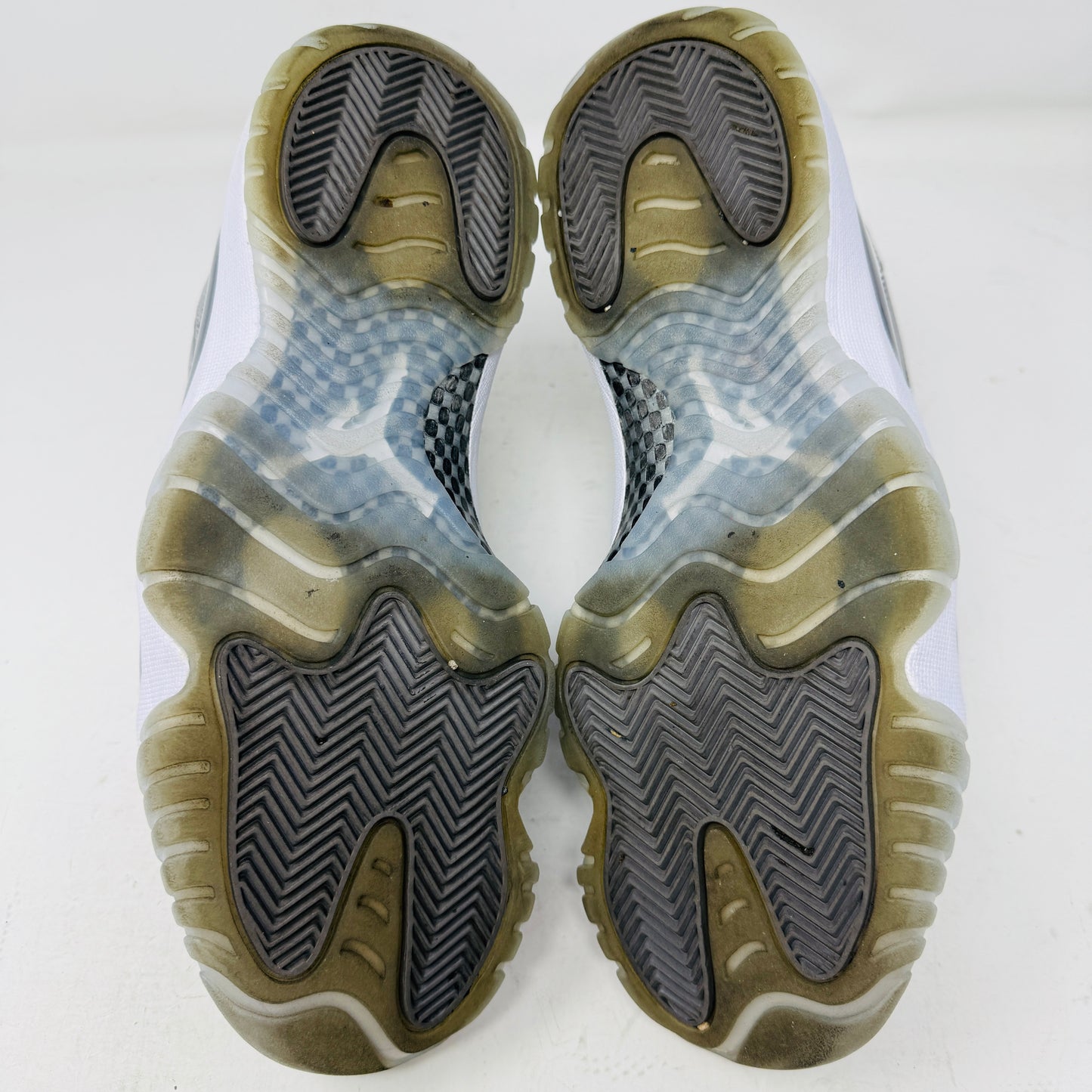 Jordan 11 Retro Cool Grey (2021)