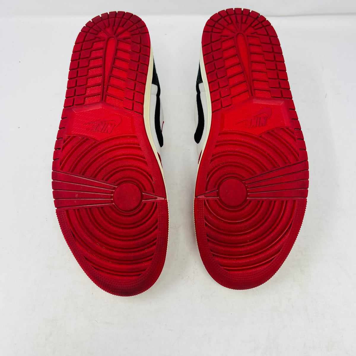 Jordan 1 Retro Low OG Trophy Room Rookie Card Away
