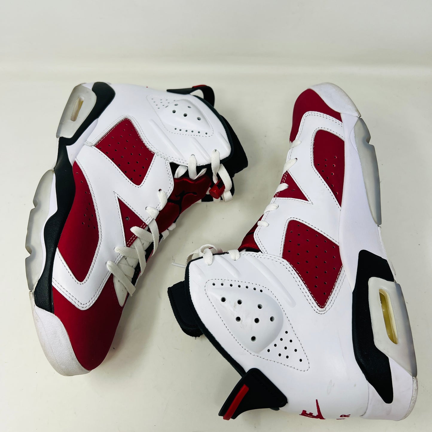 Jordan 6 Retro Carmine (2021)